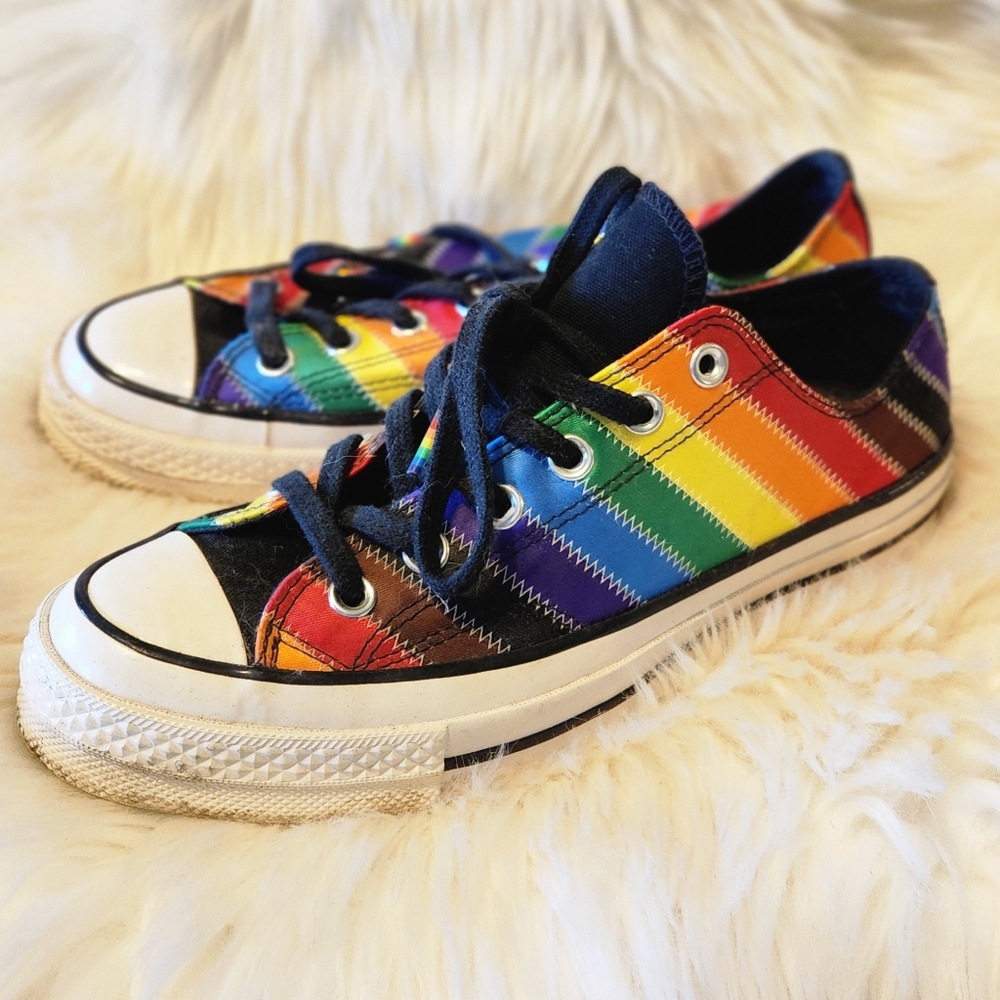 Converse, size 6.5, multicolor